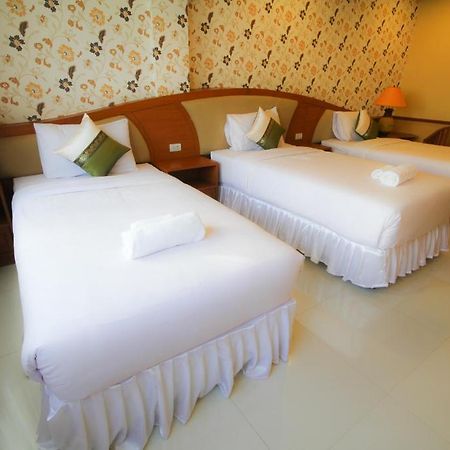 Phoothawee House Hotel Chiang Mai Exterior photo