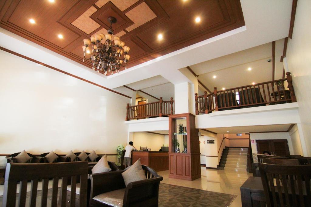 Phoothawee House Hotel Chiang Mai Exterior photo