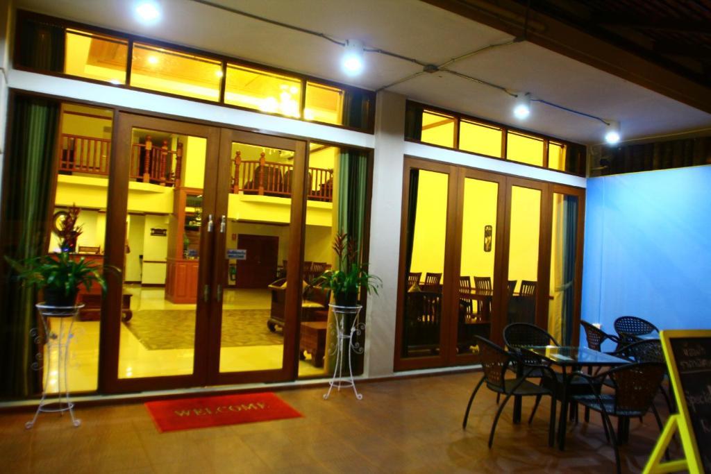 Phoothawee House Hotel Chiang Mai Exterior photo
